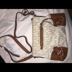 Michael Kors Crossbody Bag